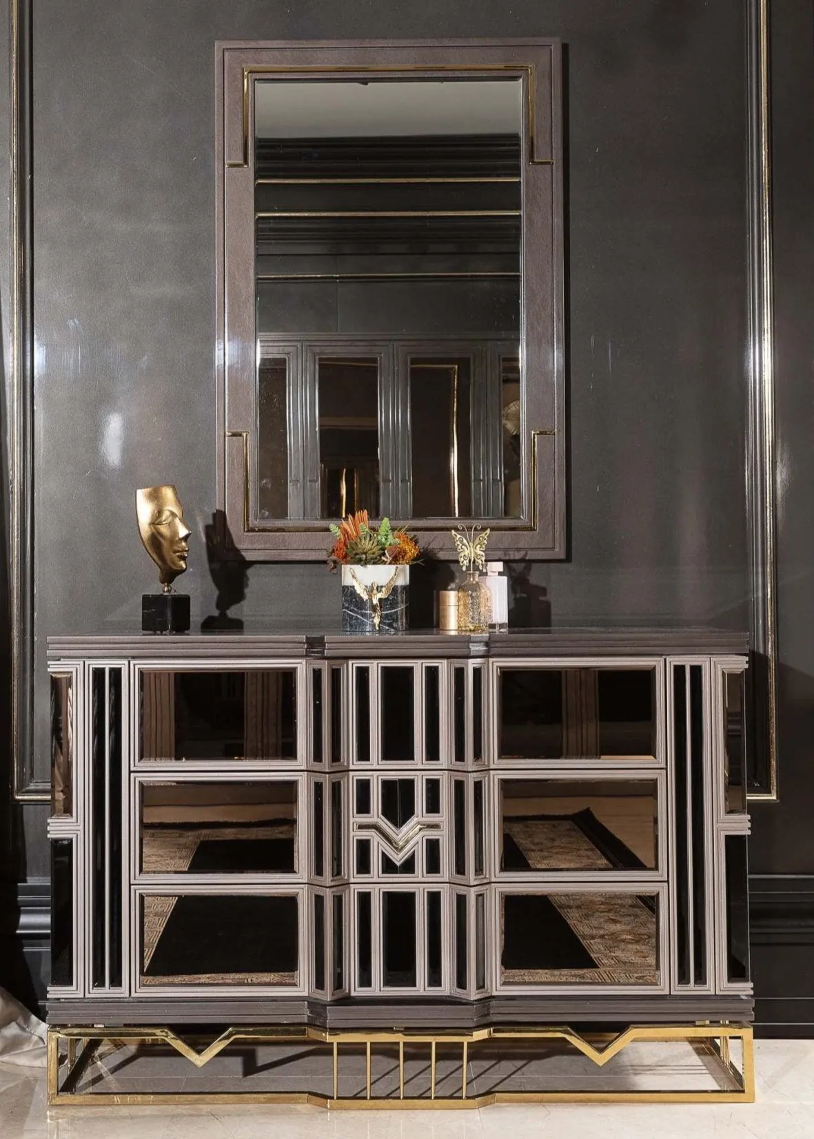 Asteria Dresser