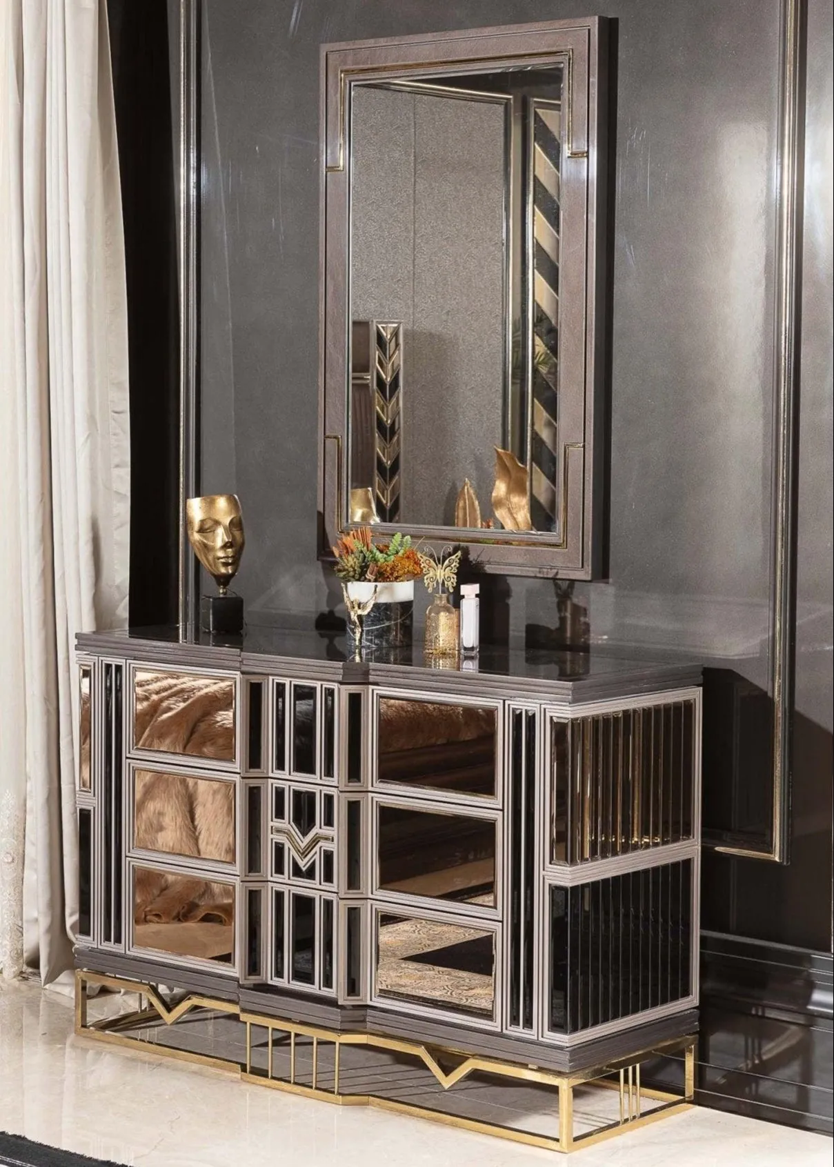Asteria Dresser