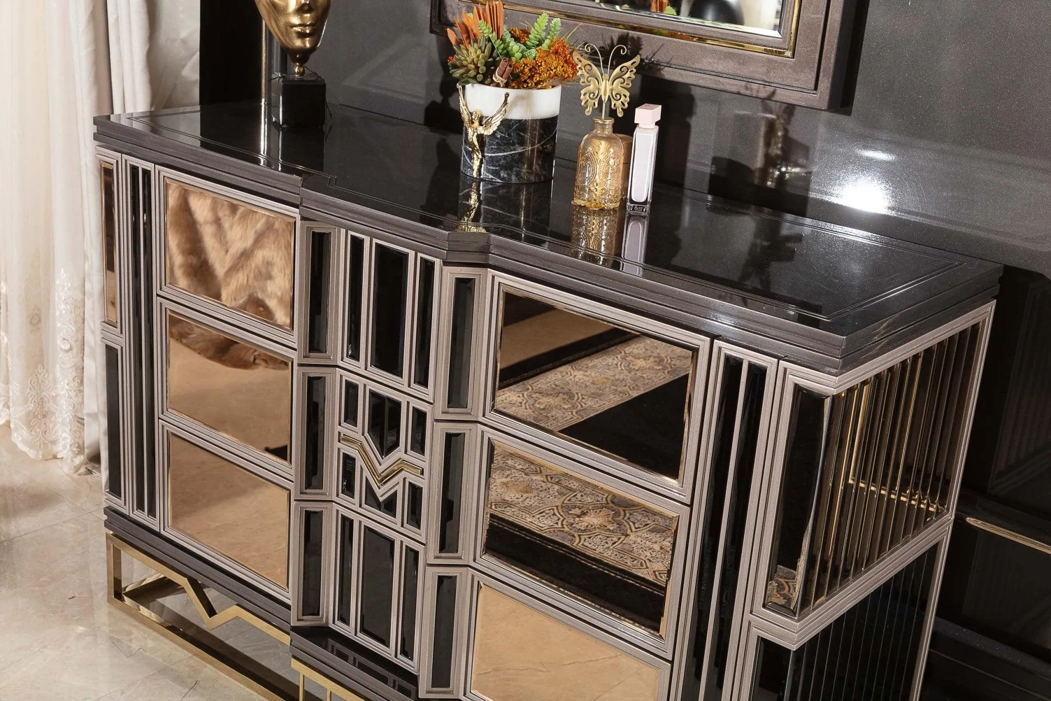Asteria Dresser