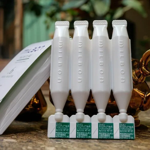 Global Milbon Moisture No.6 Homekit Booster