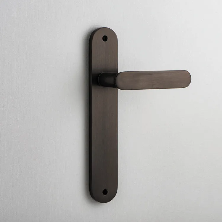 IVER BRONTE LEVER OVAL BACKPLATE