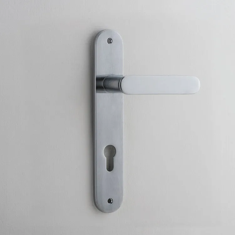 IVER BRONTE LEVER OVAL BACKPLATE
