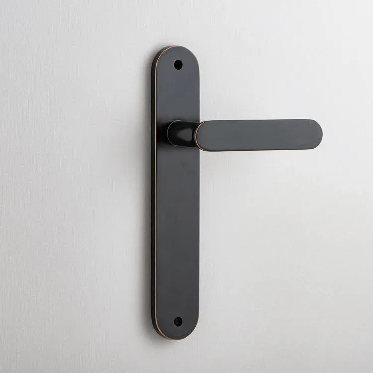 IVER BRONTE LEVER OVAL BACKPLATE
