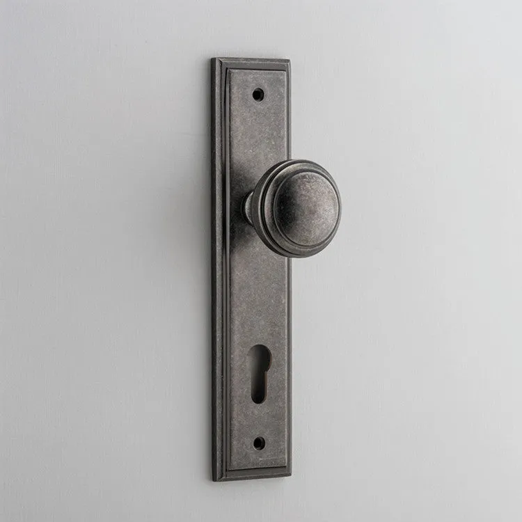 IVER PADDINGTON KNOB STEPPED BACKPLATE