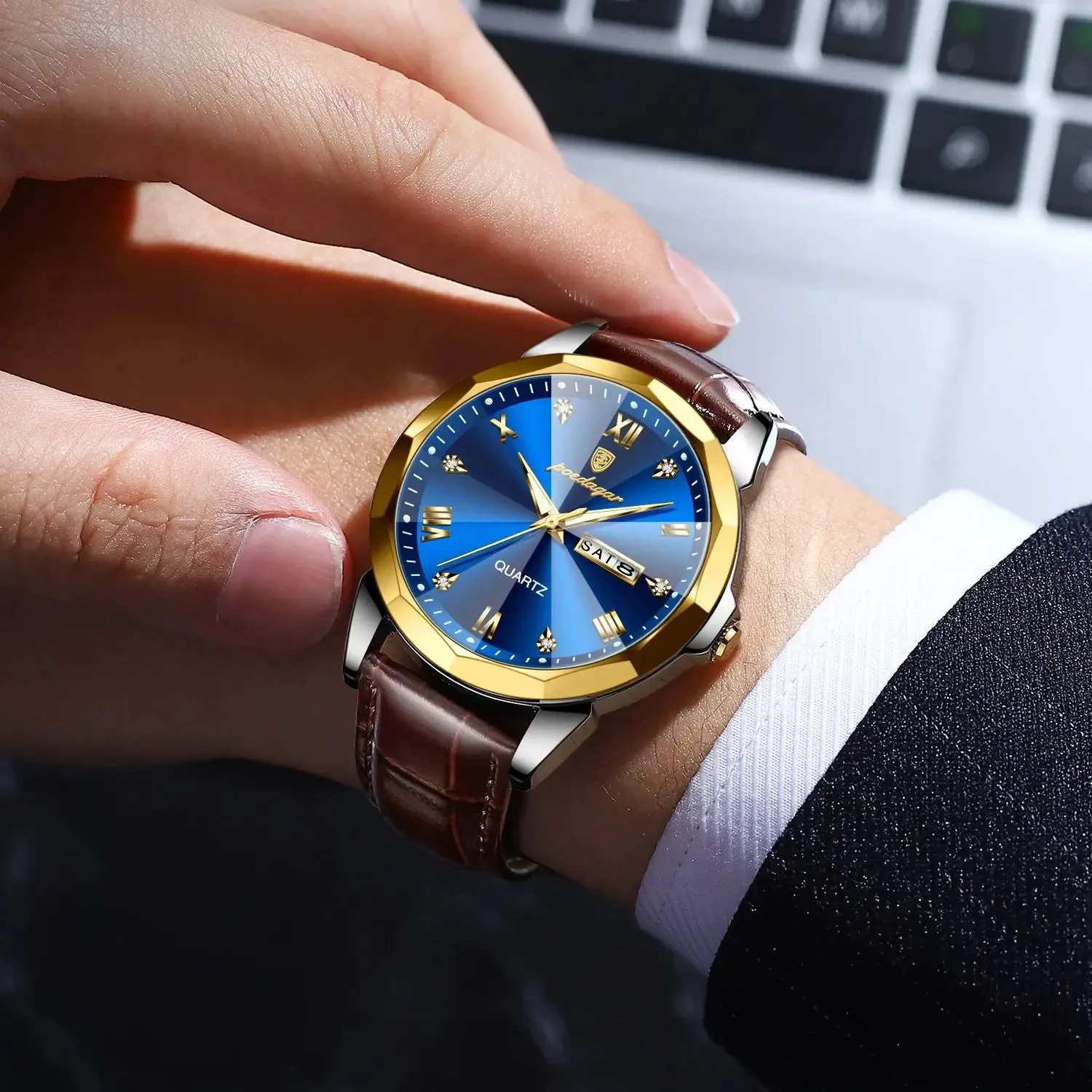 Luxury Men's Quartz Leather Watch